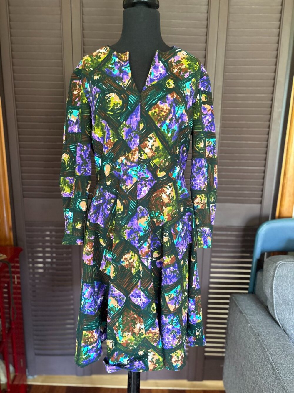Multicolored vintage long sleeve dress